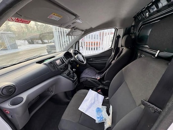 Used Nissan NV200 2017 for sale - 77206044: Photo