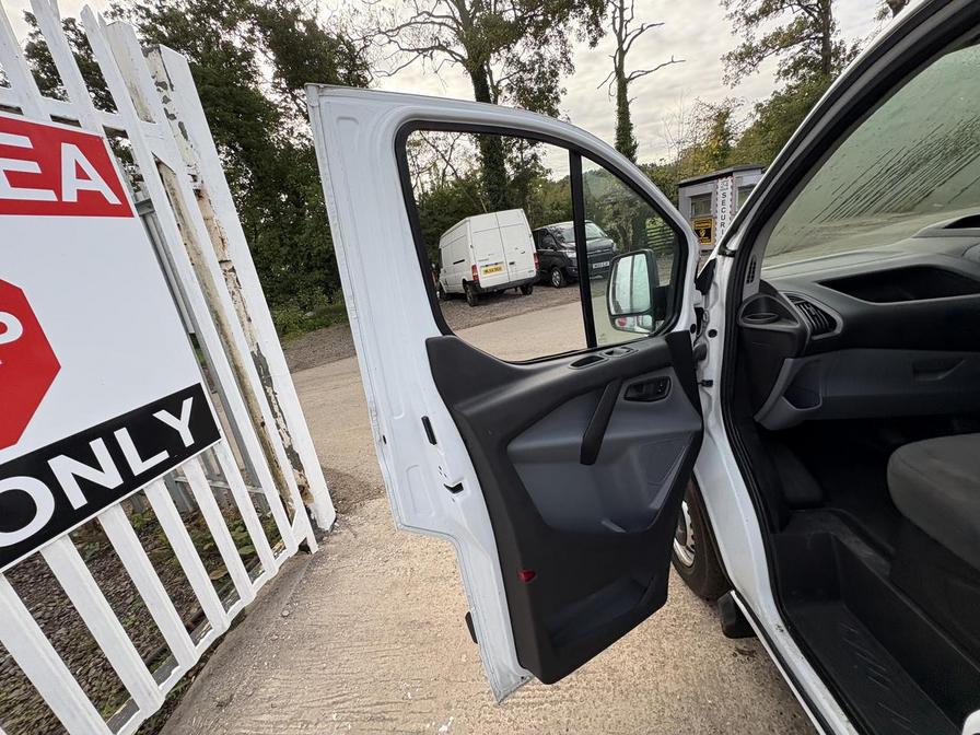 Used Ford Transit Custom 2017 for sale - 76310045: Photo 18