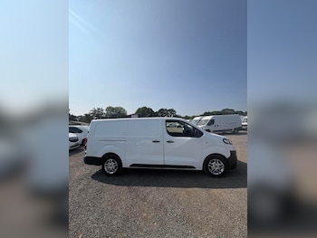 Used Vauxhall Vivaro 2020 for sale - 79286974: Photo
