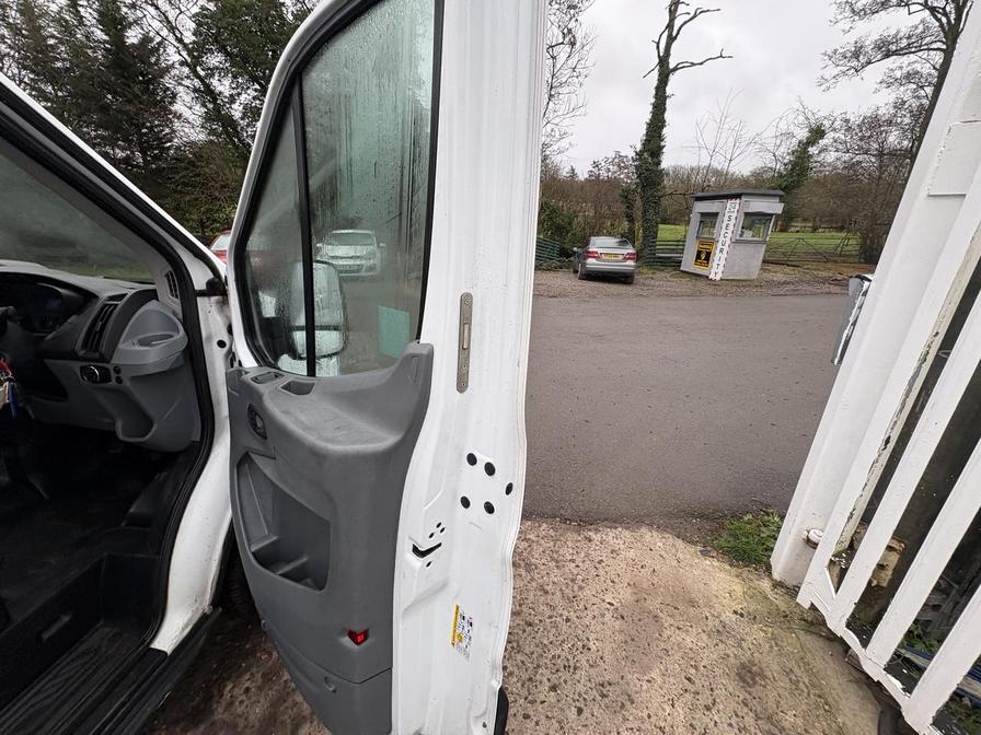 Used Ford Transit 2019 for sale - 77856143: Photo 18