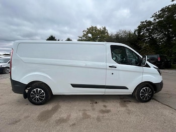 Used Ford Transit Custom 2018 for sale - 76242129: Photo