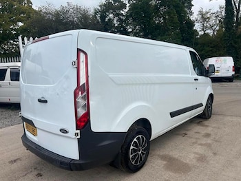 Used Ford Transit Custom 2018 for sale - 76242129: Photo