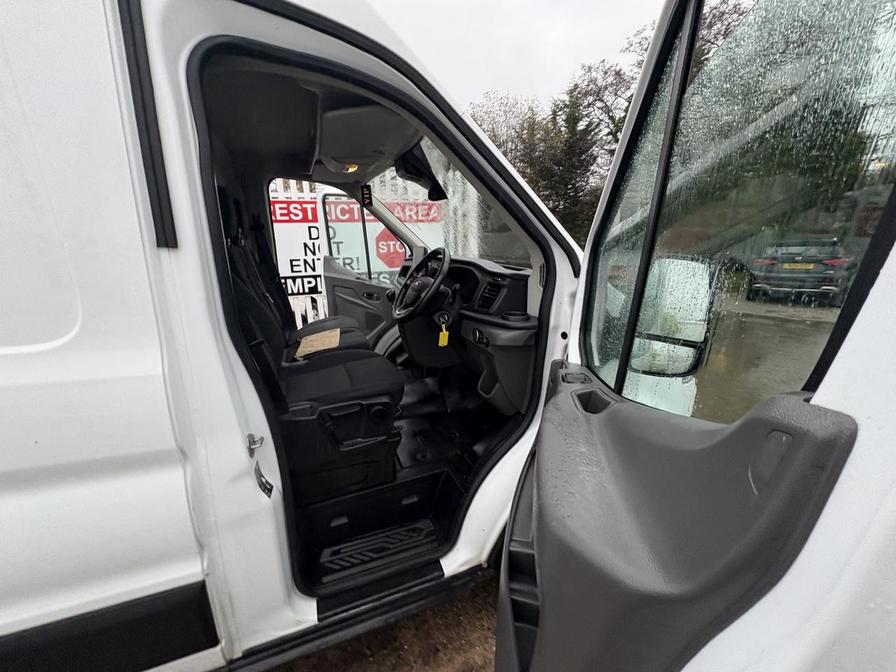 Used Ford Transit 2022 for sale - 76680359: Photo 11