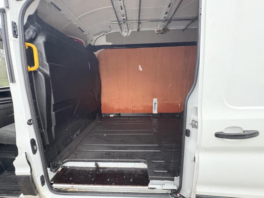 Used Ford Transit 2022 for sale - 76680359: Photo 3