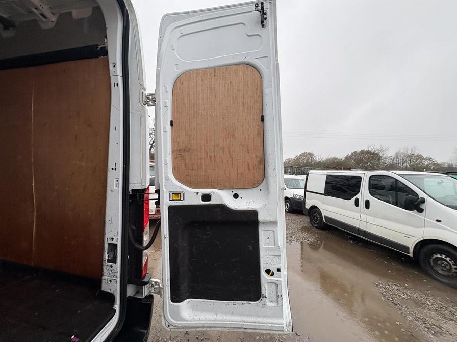 Used Ford Transit 2022 for sale - 76680359: Photo 9