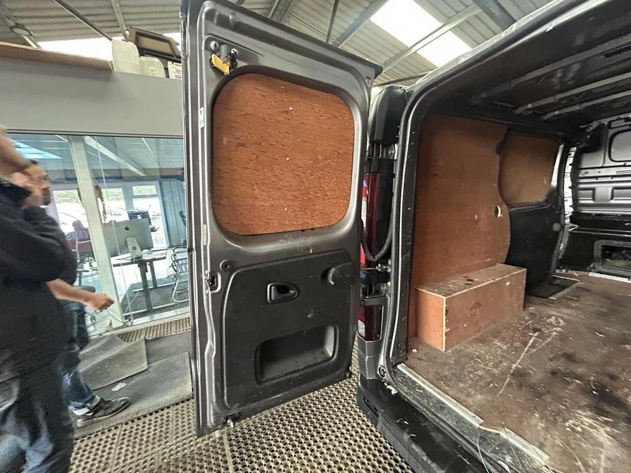 Used Vauxhall Vivaro 2019 for sale - 76459497: Photo 11
