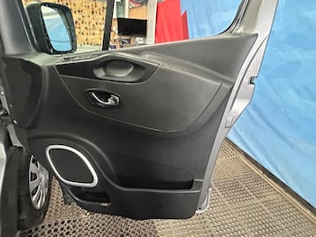 Used Vauxhall Vivaro 2019 for sale - 76459497: Photo