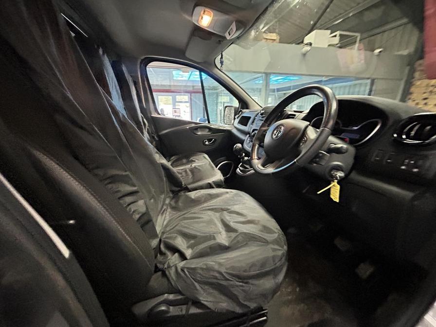 Used Vauxhall Vivaro 2019 for sale - 76459497: Photo 5