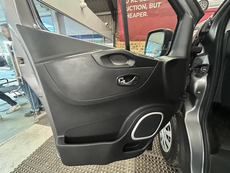 Used Vauxhall Vivaro 2019 for sale - 76459497: Photo 7