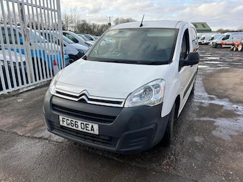 Used Citroen Berlingo 2017 for sale - 77739361: Photo
