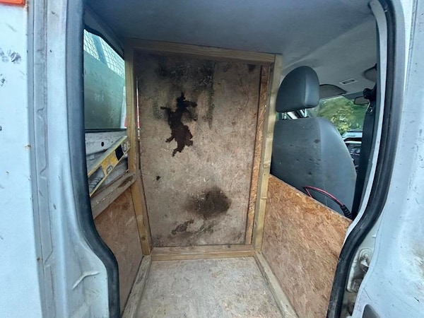 Used Ford Transit 2010 for sale - 76248784: Photo 15