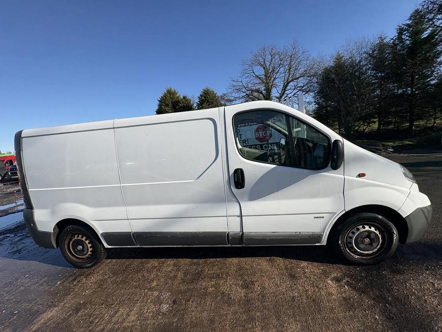 Used Vauxhall Vivaro 2014 for sale - 77739358: Photo 2