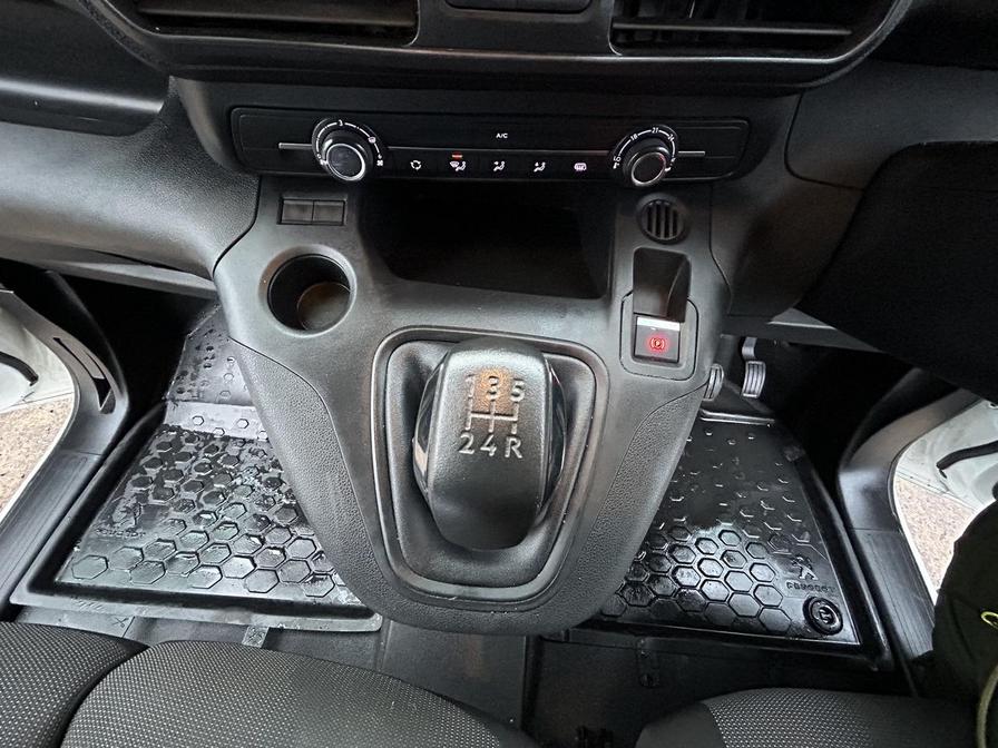 Used Peugeot Partner 2021 for sale - 77043740: Photo 21