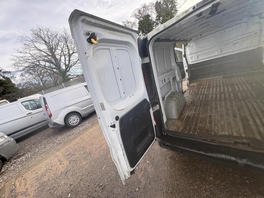 Used Vauxhall Vivaro 2019 for sale - 77401515: Photo 14