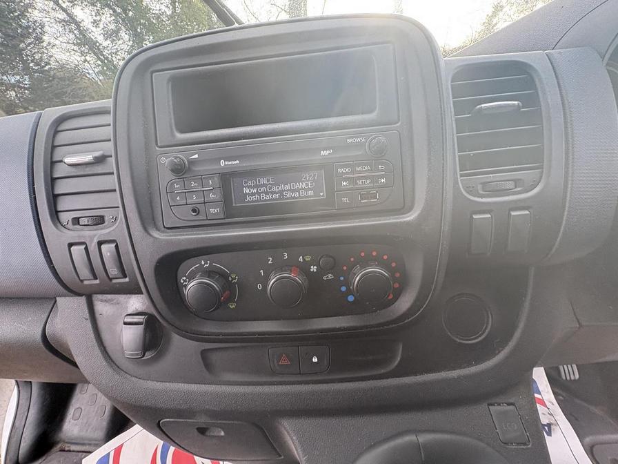 Used Vauxhall Vivaro 2019 for sale - 77401515: Photo 15