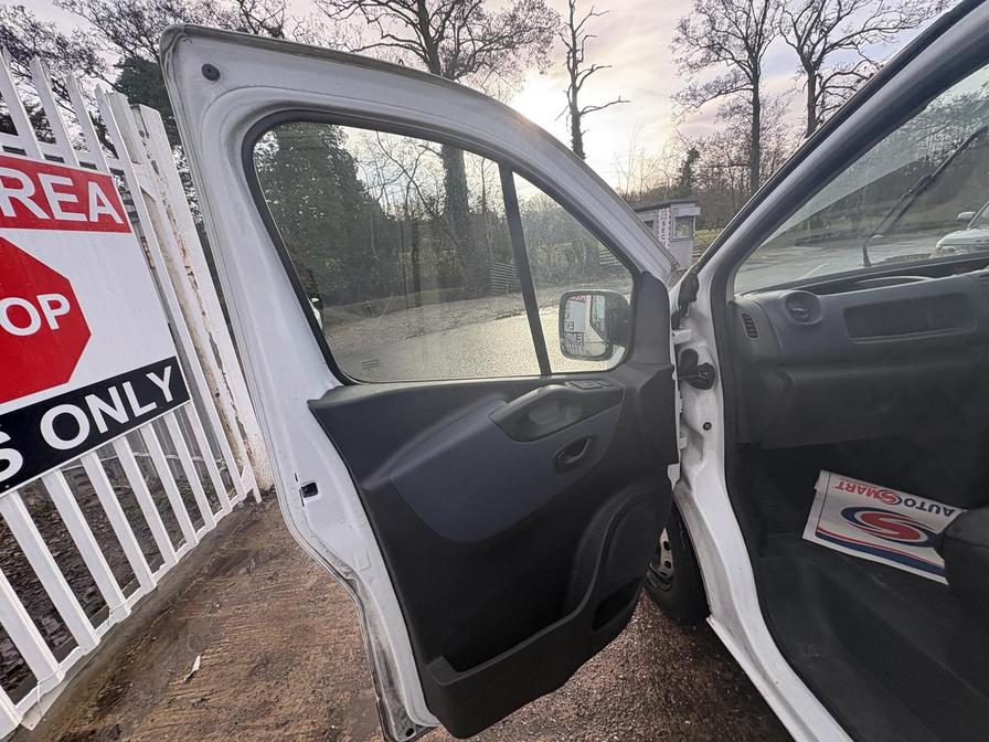 Used Vauxhall Vivaro 2019 for sale - 77401515: Photo 9