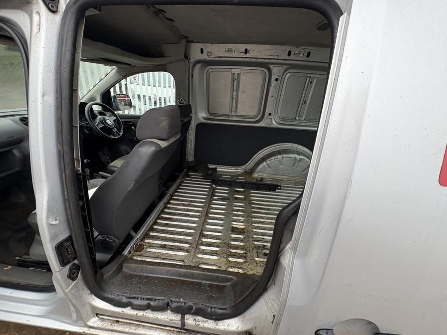 Used Volkswagen Caddy 2012 for sale - 76339095: Photo 4