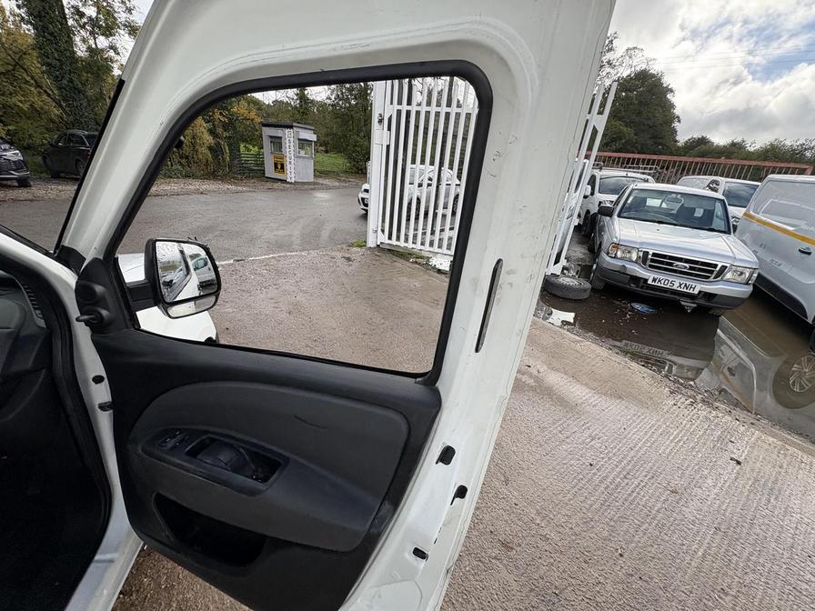 Used Fiat Doblo 2018 for sale - 76339094: Photo 15