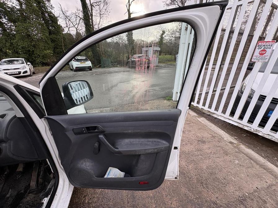 Used Volkswagen Caddy 2011 for sale - 77321537: Photo 7