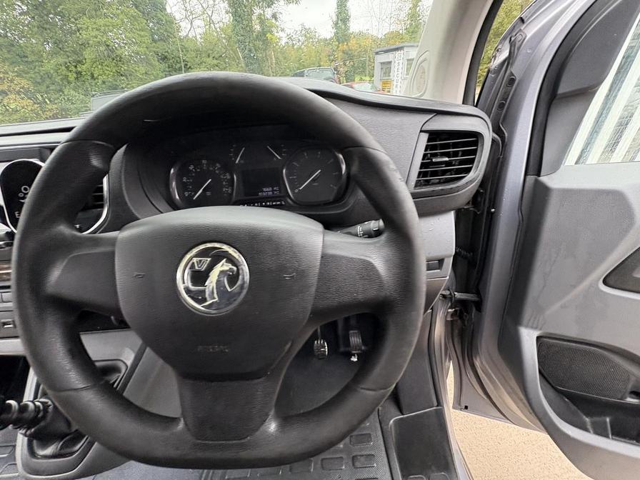 Used Vauxhall Vivaro 2020 for sale - 76624311: Photo 10