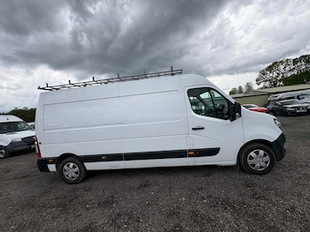 Used Nissan Interstar 2022 for sale - 78603689: Photo