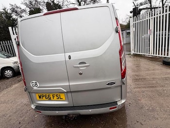 Used Ford Transit Custom 2016 for sale - 76691793: Photo