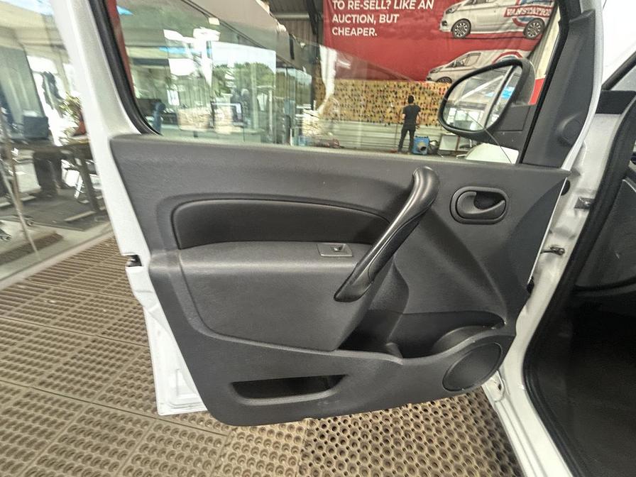 Used Renault Kangoo Maxi 2018 for sale - 75556184: Photo 21