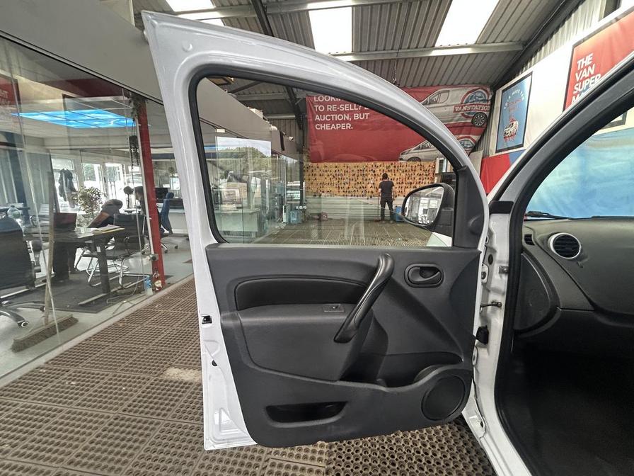 Used Renault Kangoo Maxi 2018 for sale - 75556184: Photo 23