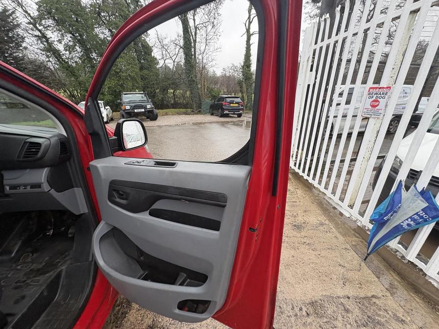 Used Citroen Dispatch 2017 for sale - 77308062: Photo 17