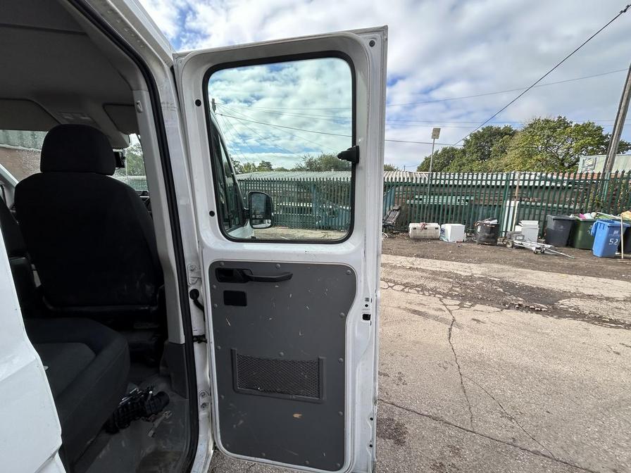 Used Volkswagen Scirocco 2019 for sale - 76310042: Photo 11