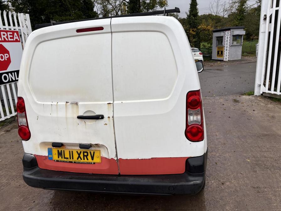 Used Peugeot Partner 2011 for sale - 76339092: Photo 17