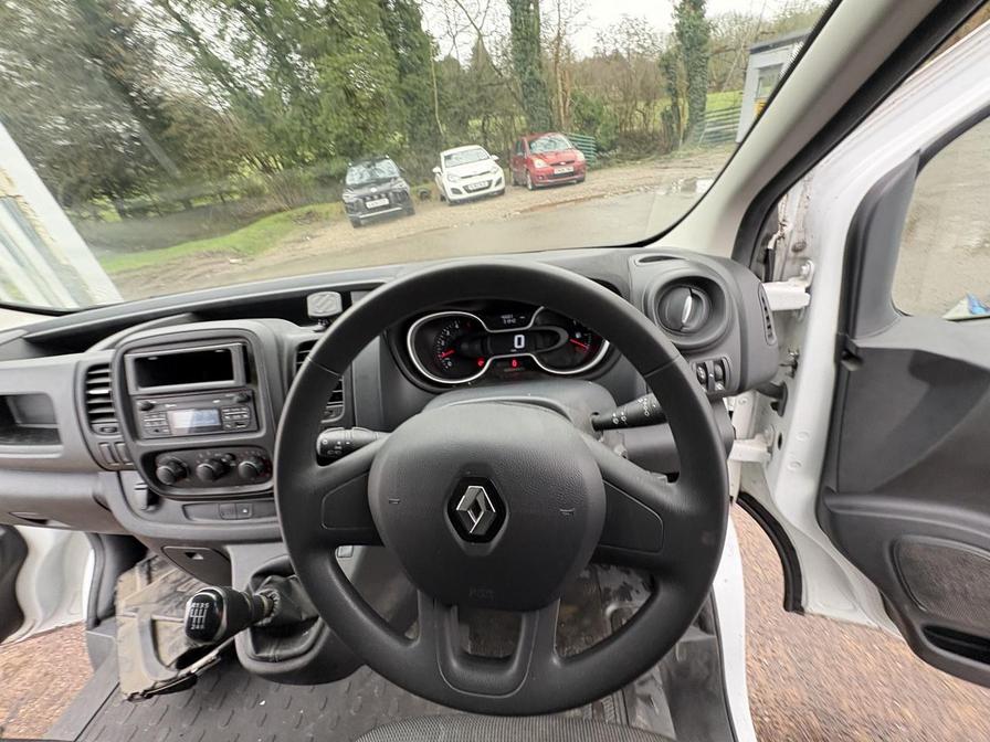 Used Renault Trafic 2019 for sale - 77739371: Photo 2