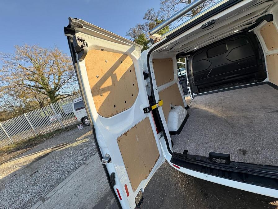 Used Ford Transit Custom 2019 for sale - 76661550: Photo 16