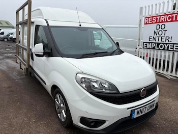 Used Fiat Doblo 2017 for sale - 77810724: Photo