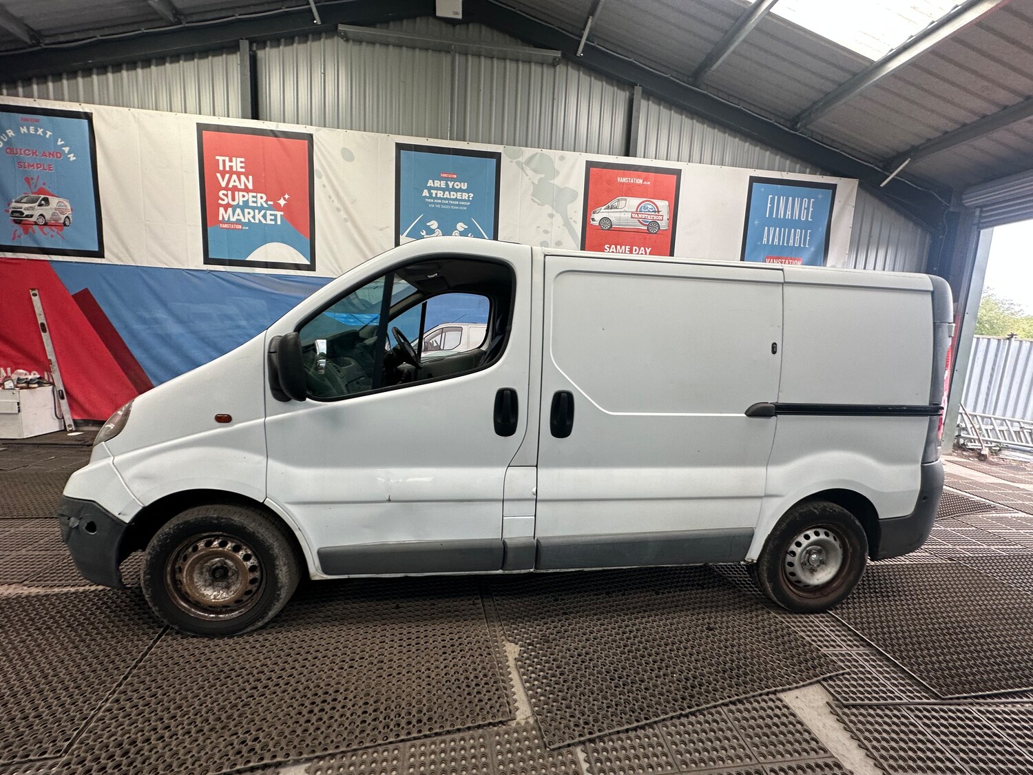 Vehicle 21