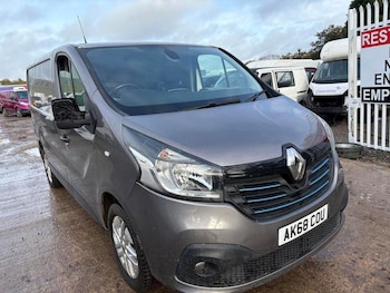 Used Renault Trafic 2018 for sale - 76459508: Photo