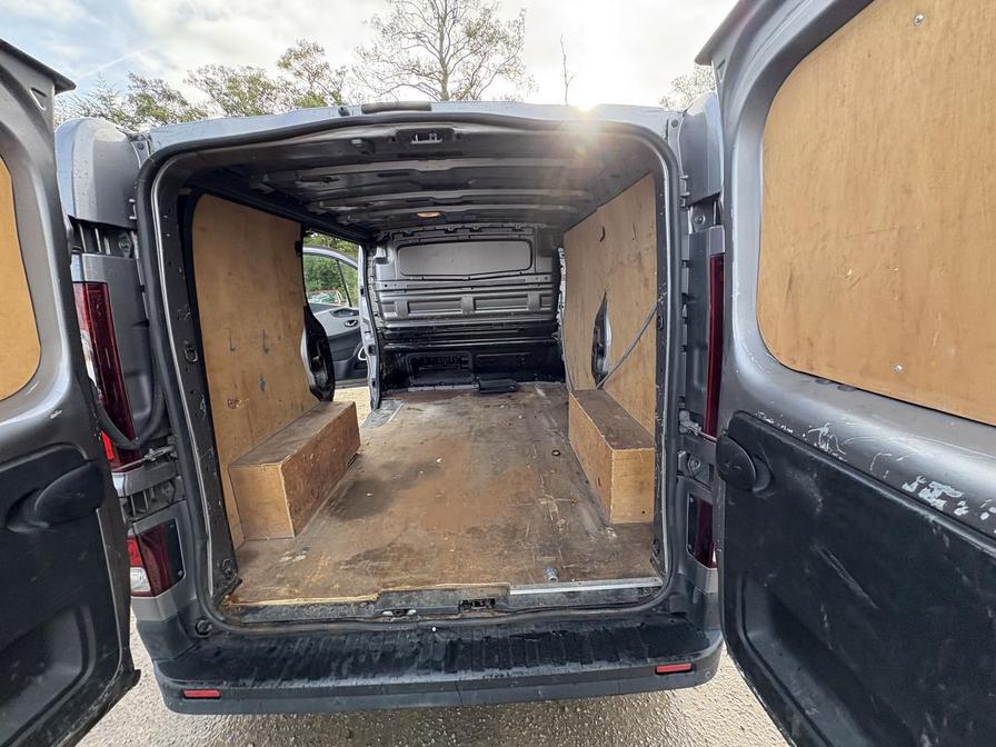 Used Renault Trafic 2018 for sale - 76459508: Photo 6