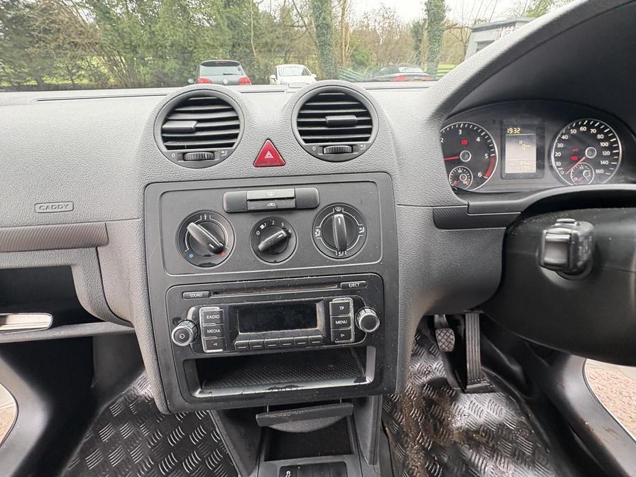 Used Volkswagen Caddy 2015 for sale - 77786634: Photo 15