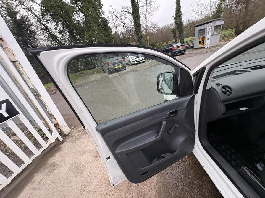 Used Volkswagen Caddy 2015 for sale - 77786634: Photo 17