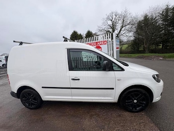 Used Volkswagen Caddy 2015 for sale - 77786634: Photo