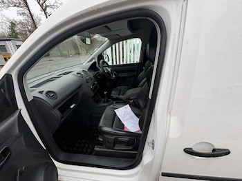 Used Volkswagen Caddy 2015 for sale - 77786634: Photo