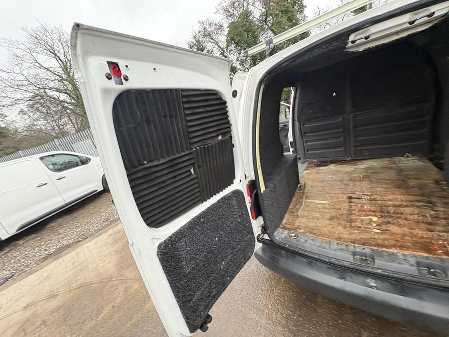 Used Volkswagen Caddy 2015 for sale - 77786634: Photo 9