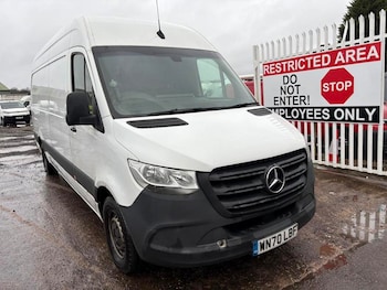 Mercedes-Benz Sprinter feature image