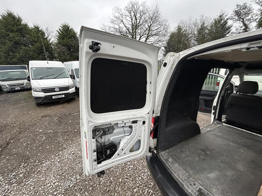 Used Volkswagen Caddy 2014 for sale - 77051126: Photo 20