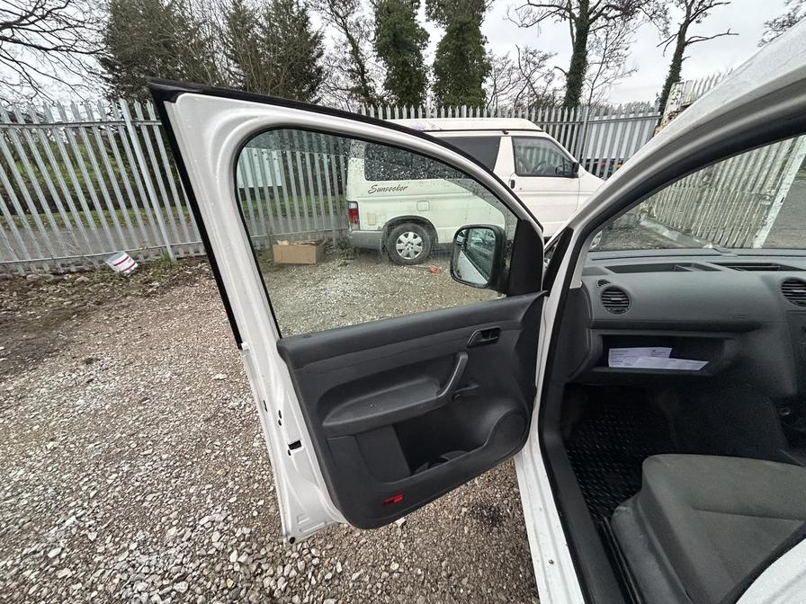 Used Volkswagen Caddy 2014 for sale - 77051126: Photo 22