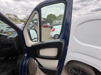 Used Peugeot Boxer 2017 for sale - 78506594: Photo