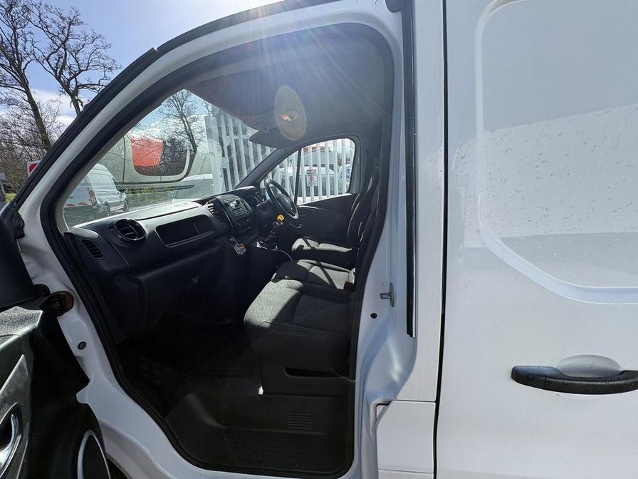 Used Vauxhall Vivaro 2018 for sale - 78059949: Photo 11