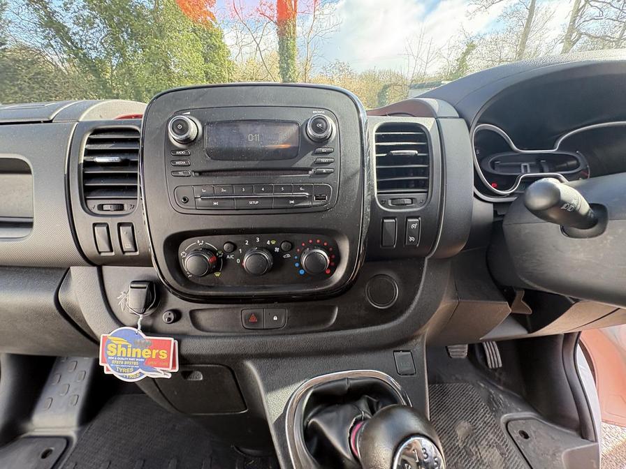 Used Vauxhall Vivaro 2018 for sale - 78059949: Photo 19