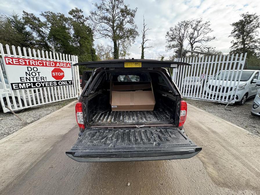 Used Nissan Navara 2016 for sale - 76390420: Photo 21