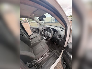 Used Mercedes-Benz Vito 2019 for sale - 79376039: Photo
